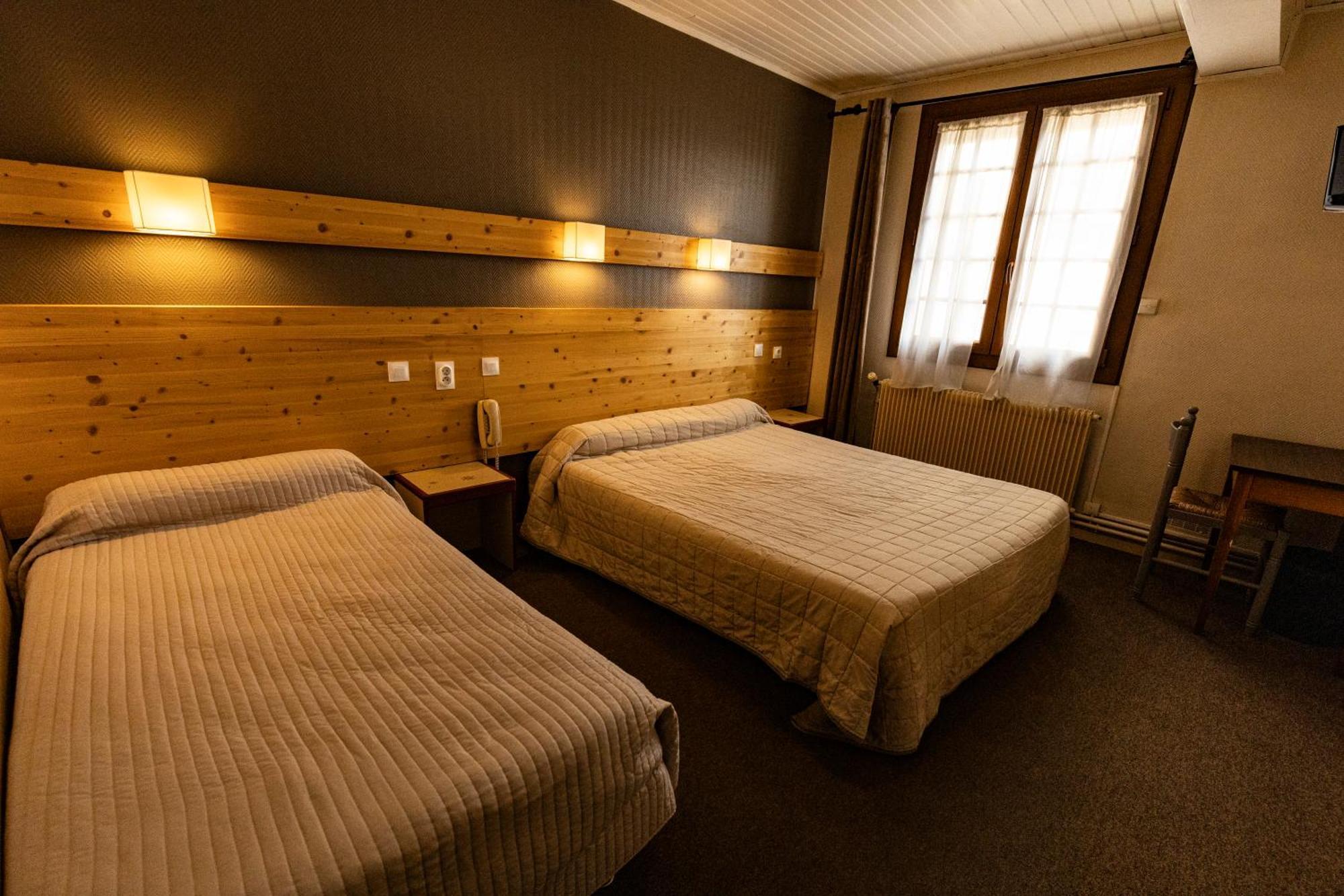 Hotel Le Coq D'Or Les Angles  Kültér fotó